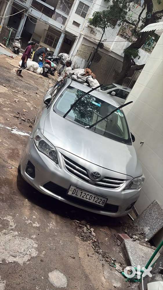 Toyota Corolla Altis 2013