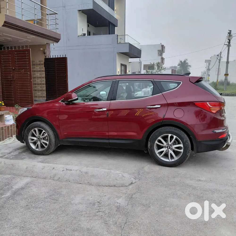 Hyundai Santa Fe 2014 Diesel 75000 Km Driven Genuine Car