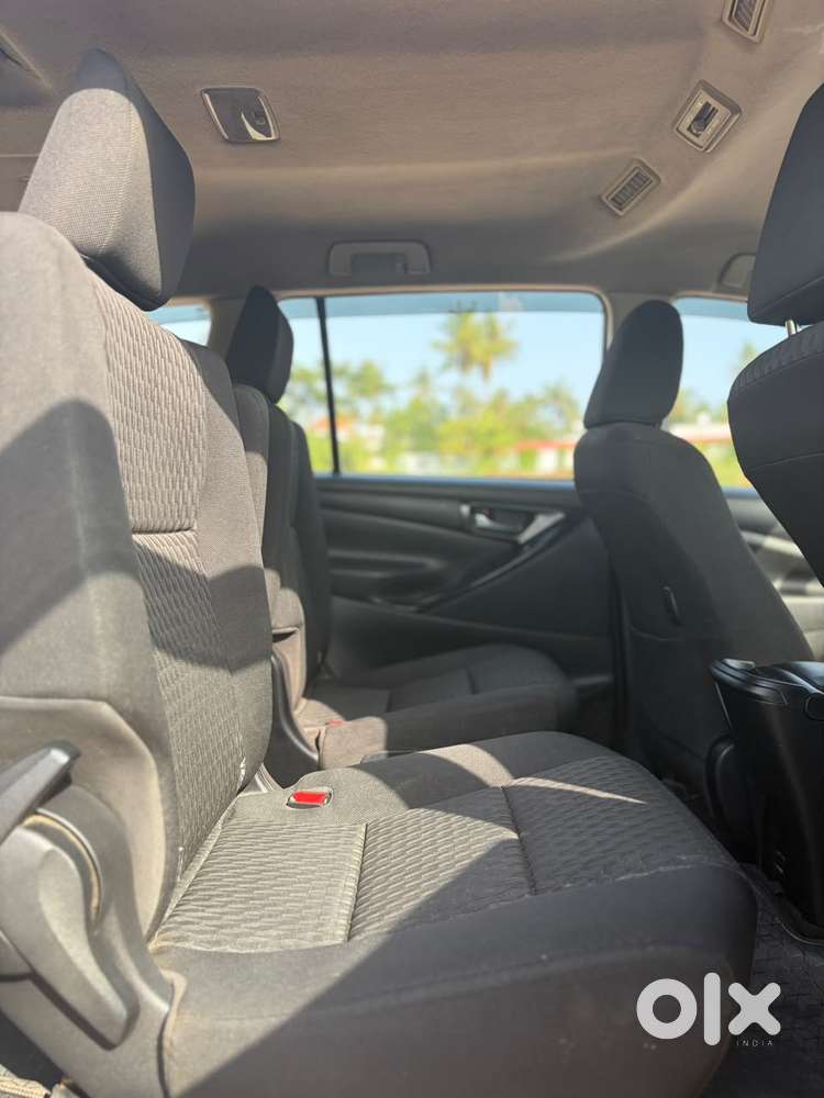 Toyota Innova Crysta 2.4 G Mt, 2019, Diesel