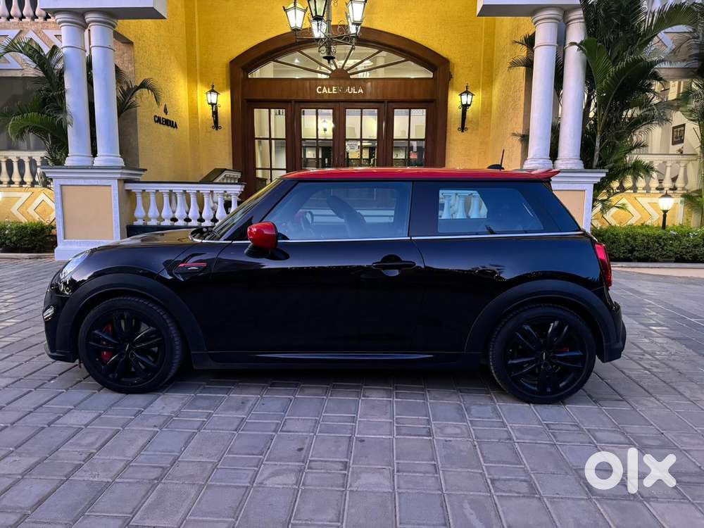 Mini Cooper 3 Door John Works, 2011, Petrol