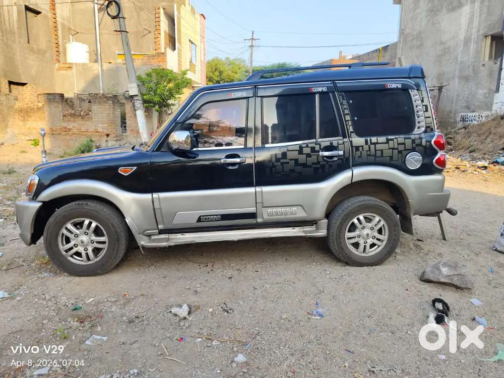 Mahindra Scorpio Classic 2012 Diesel 260000 Km Driven