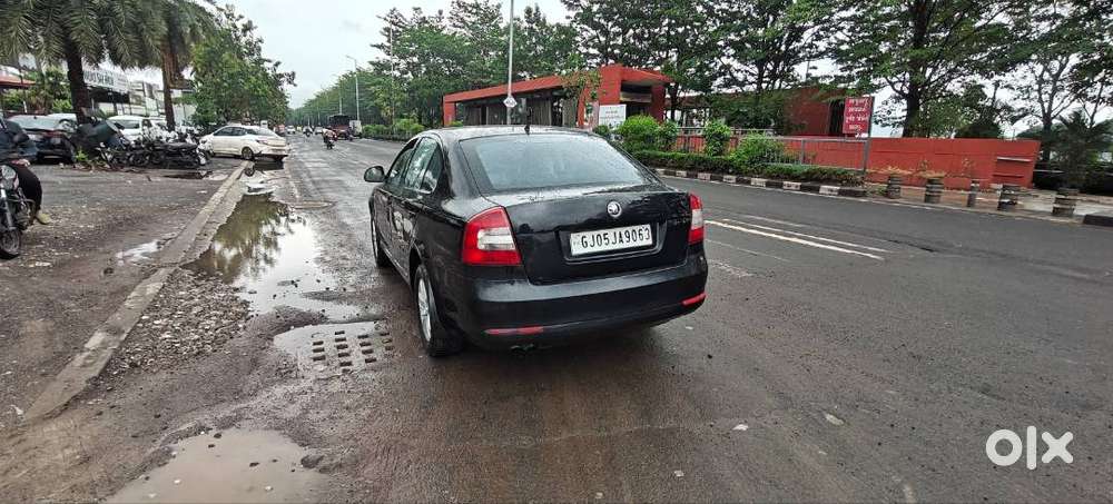Skoda Laura 2012 Diesel Well Maintained