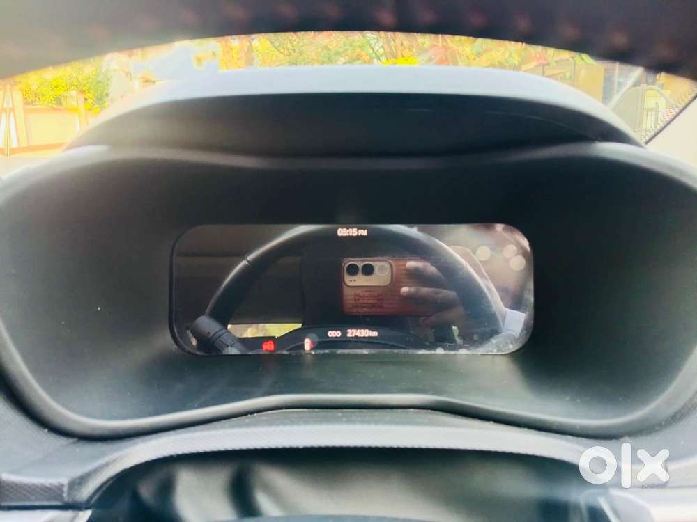 Tata Curvv Accomplished S 1.2 Revotron Petrol 7dca, 2025, Petrol