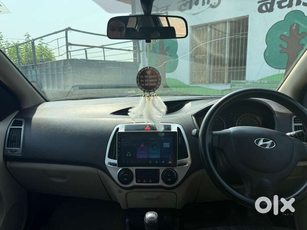 Hyundai I20 Diesel Manual 2012