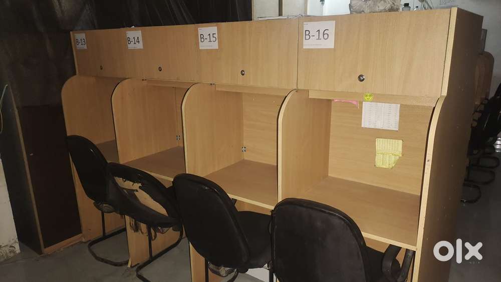 Library setup total 61 seats