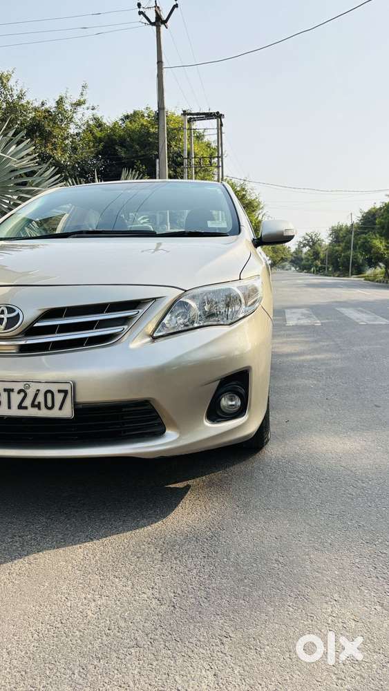 Toyota Corolla Altis 1.8 Sportz, 2012, Petrol