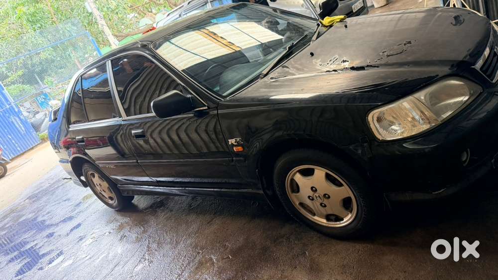 Honda City Petrol 2000 Model