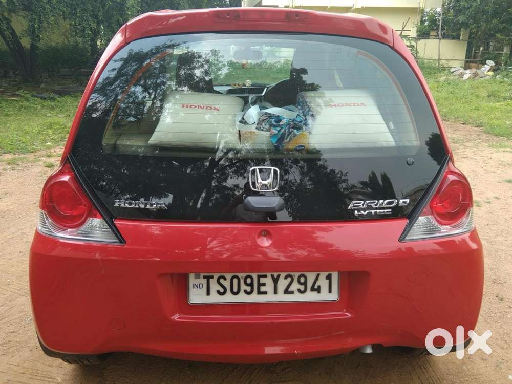 Honda Brio S(o) Mt,petrol 2018, Rally Red