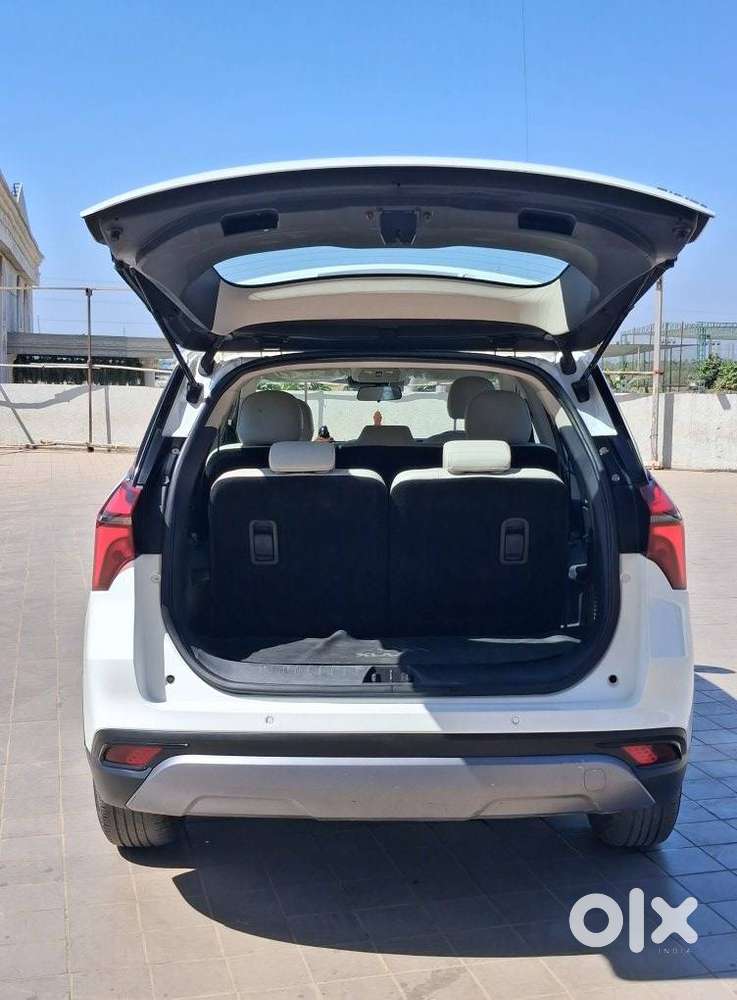 Mahindra Xuv700 2.2 Ax 7 Diesel At Str, 2023, Diesel