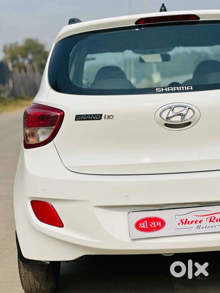 Hyundai Grand I10 2013-2016 Sportz, 2014, Petrol