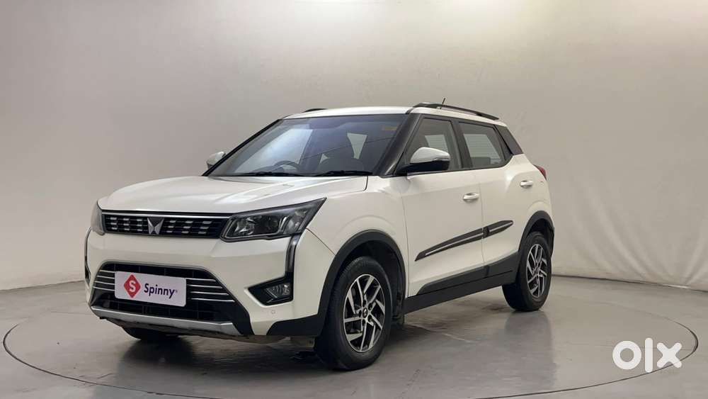 Mahindra Xuv300 W8 (o) 1.5 Diesel Amt, 2022, Diesel