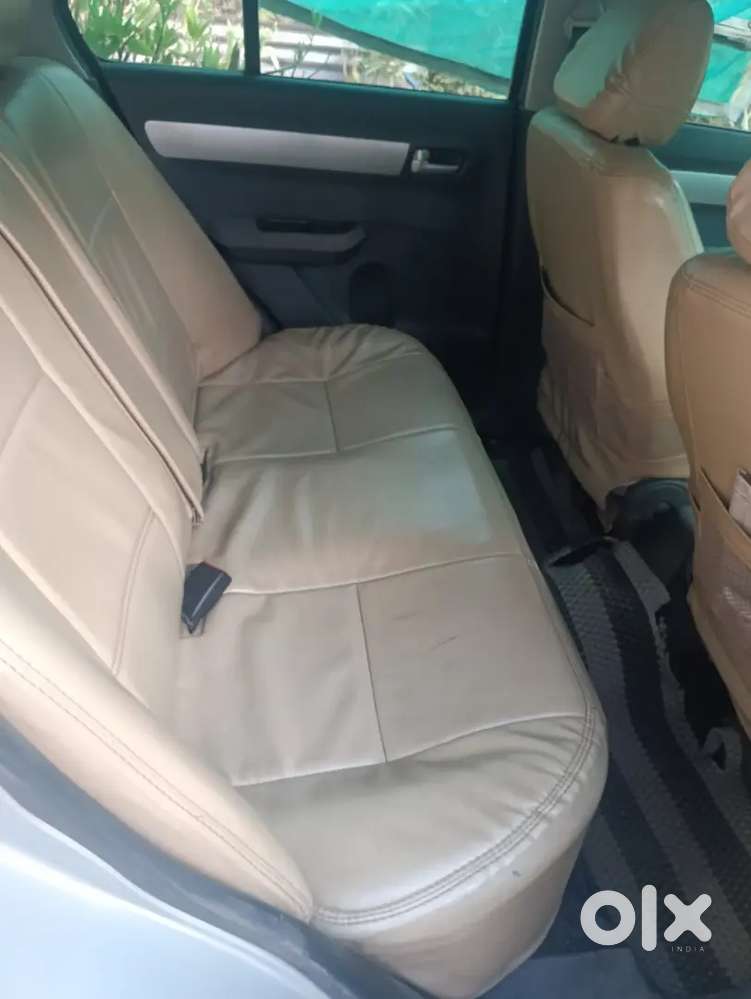 Maruti Suzuki Dzire 2010 Petrol 99000 Km Driven