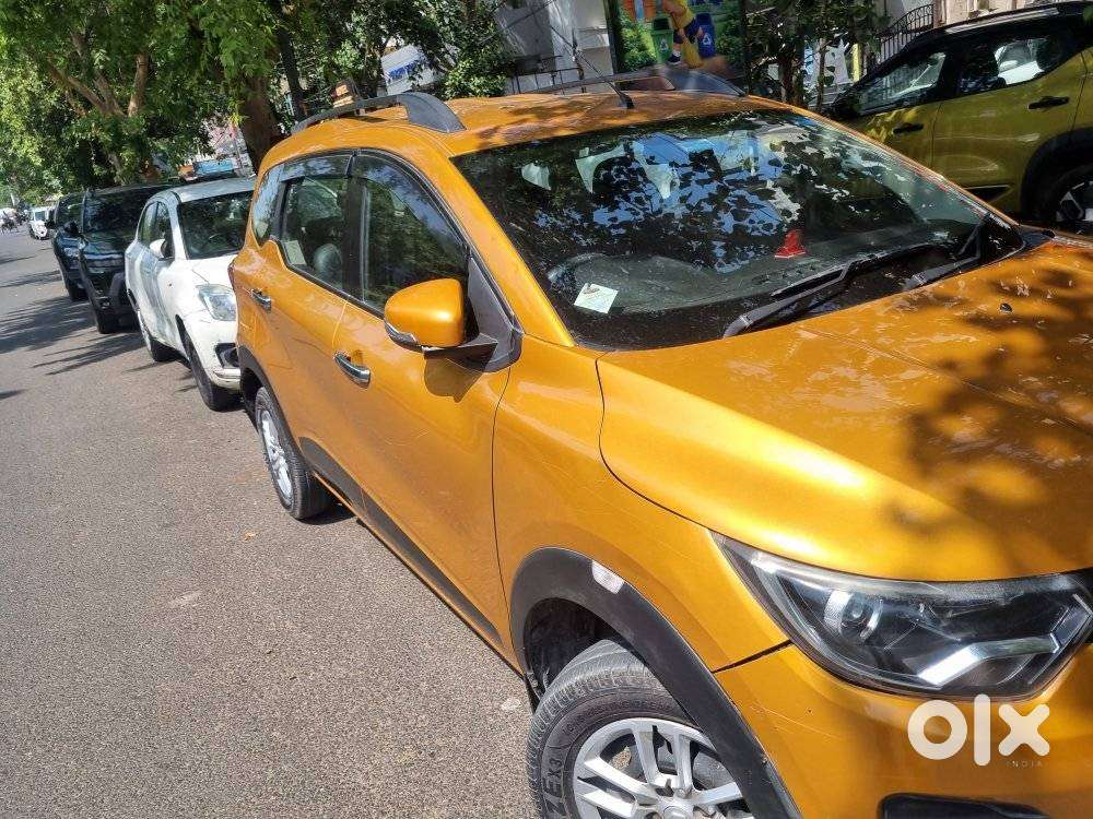 Renault Triber Rxt, 2020, Petrol
