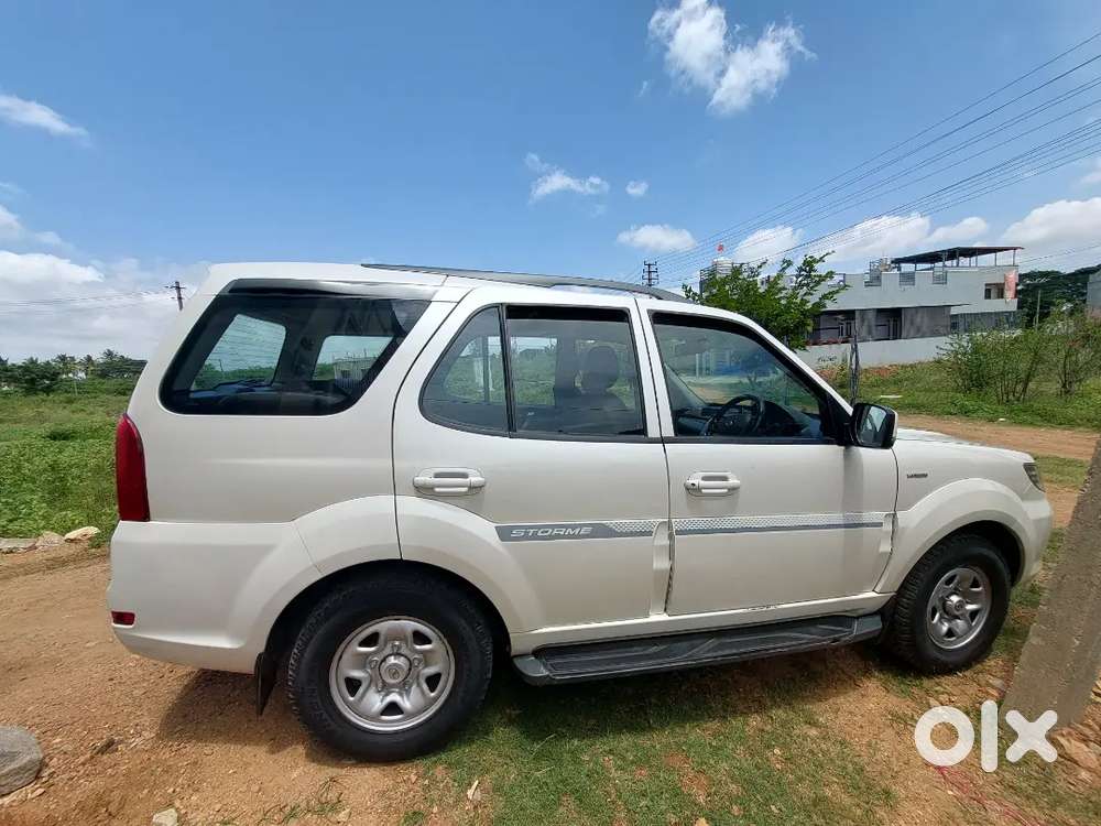 Tata Safari Storme 2016 Diesel 87000 Km Driven