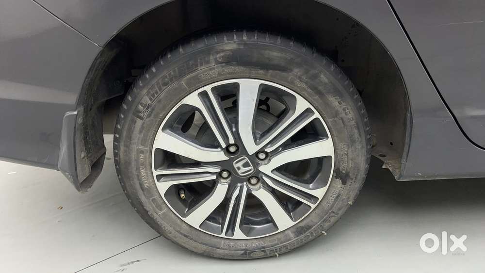 Honda City I-vtec V, 2018, Petrol