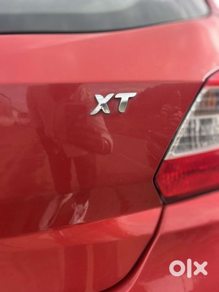 Tata Tiago 1.2 Revotron Xt (o), 2020, Petrol