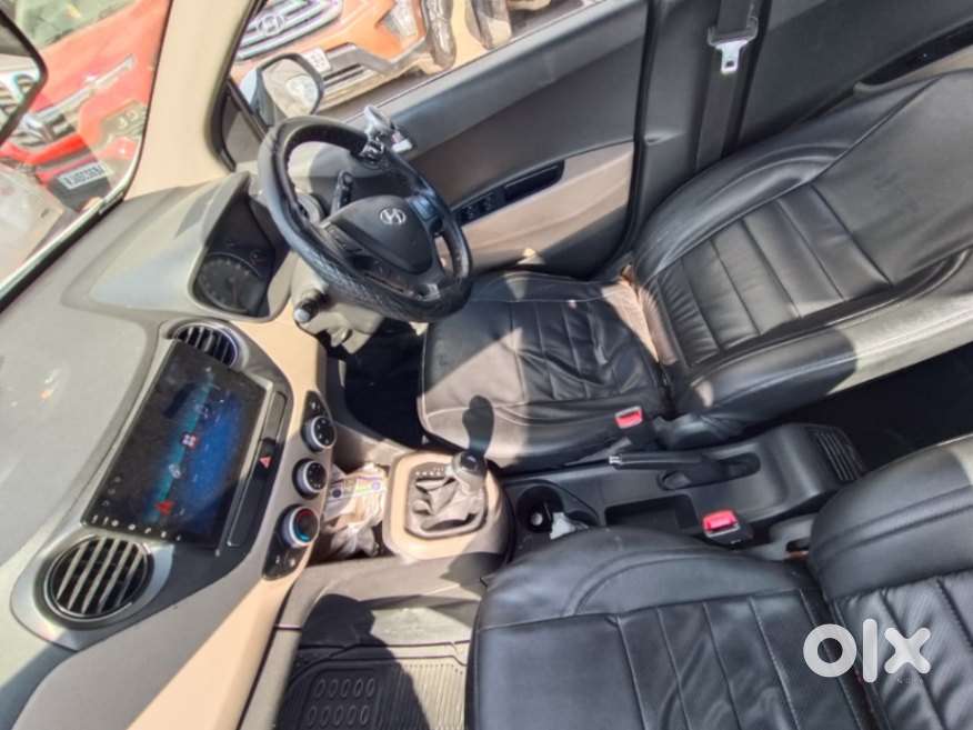 Hyundai I10 Asta At, 2015, Petrol