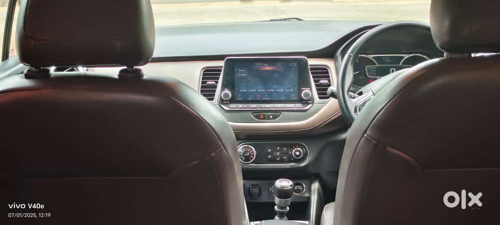 Nissan Kicks Xv Premium Option D Dual Tone, 2019, Diesel