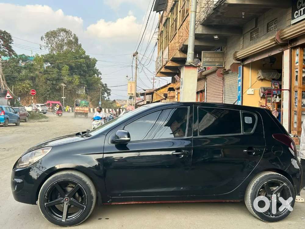 Sale For Urgent I20 Sports 2011 Last Tip Top Condition
