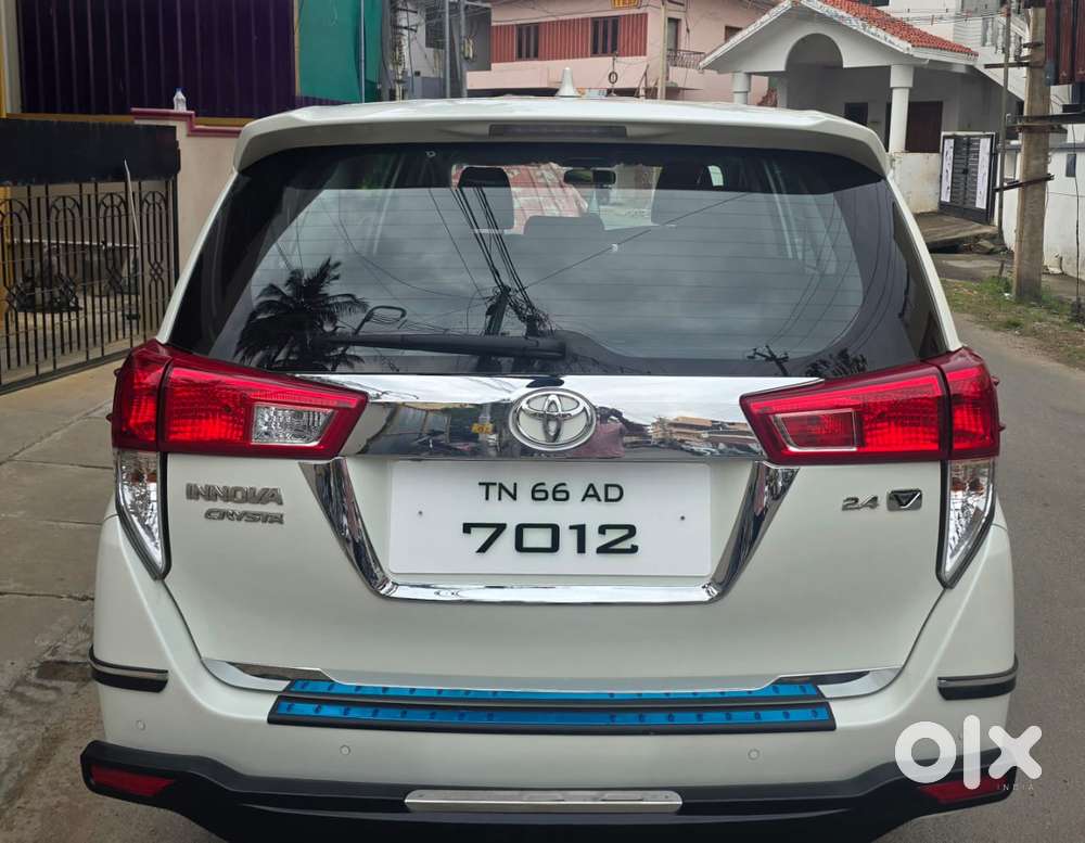 Toyota Innova Crysta 2.4 V 8 Str, 2020, Diesel