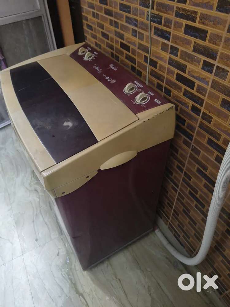 Whirlpool Semi-Automatic Washing Machine (Wash & Spin Dry) &ndash; Good Work