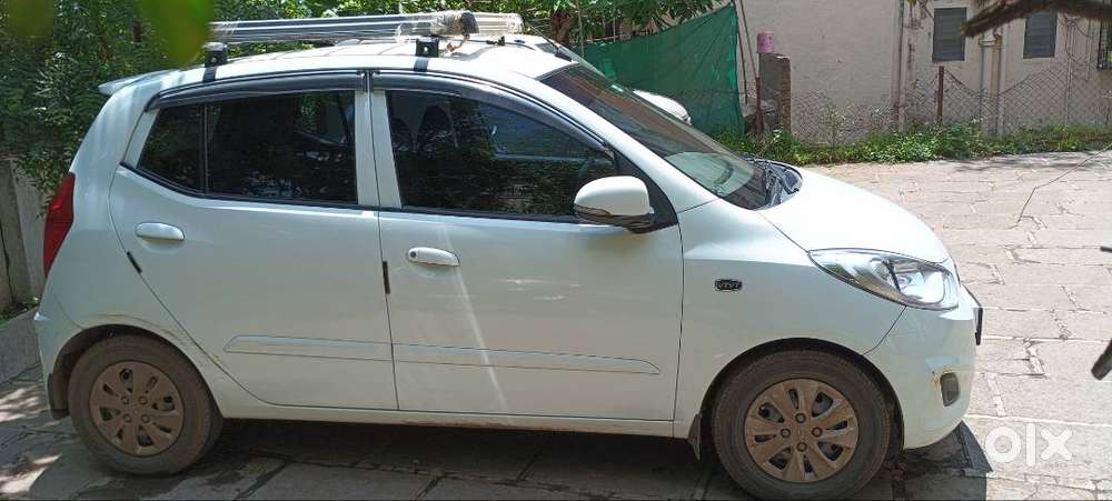 Hyundai I10 Sportz 2012