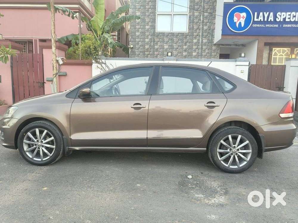 Volkswagen Vento 1.2 Highline Plus At 16 Alloy, 2019, Petrol