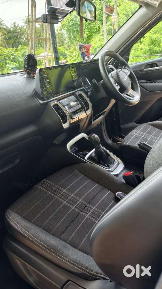 Kia Sonet 1.0 Htk Plus Dct 2024 Model