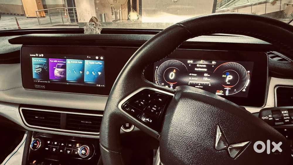 Mahindra Xuv700 Petrol 2023