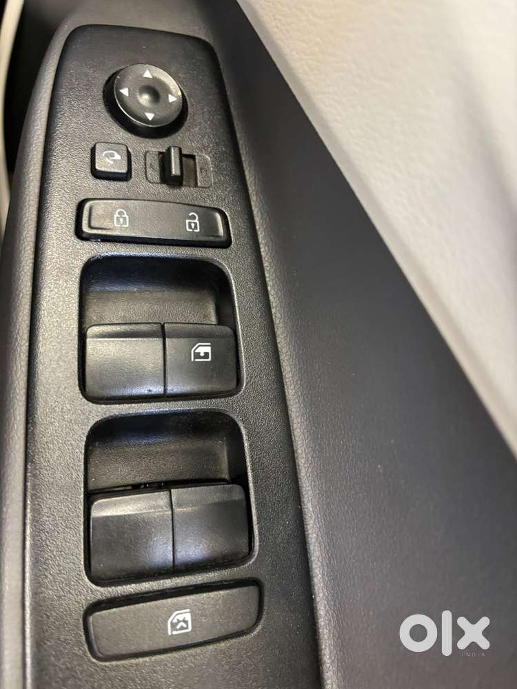 Hyundai Aura [2023-ongoing] 1.2 Sx Plus Petrol Amt, 2024, Petrol