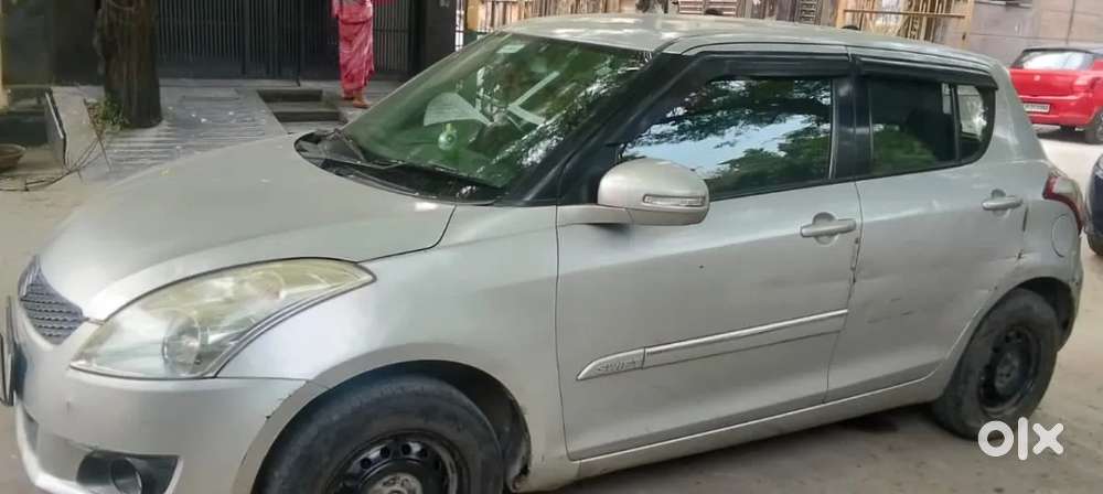 Maruti Suzuki Swift Rs Vxi, 2012, Petrol