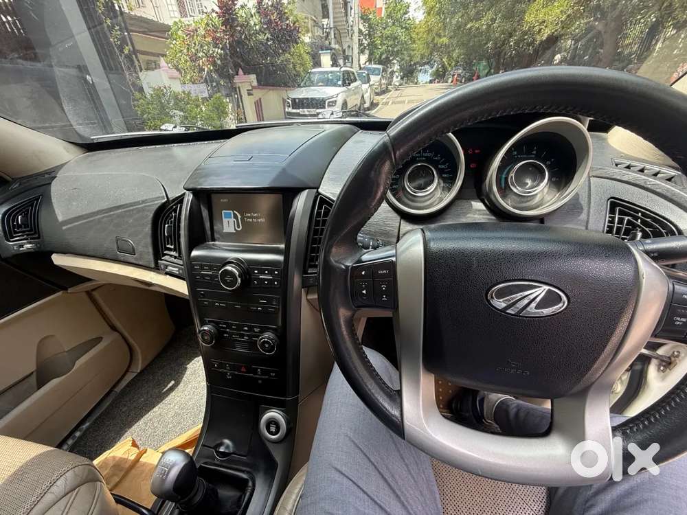 Mahindra Xuv500 Xclusive (driver Power Seat), 2016, Diesel