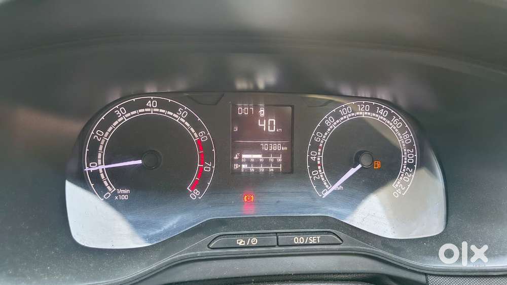 Skoda Kushaq 1.0 Tsi Active, 2022, Petrol