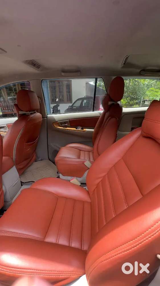 Toyota Innova Diesel 2011(v) Model