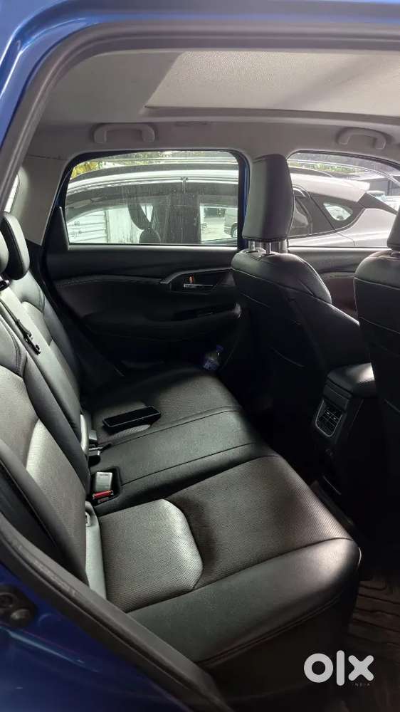 Toyota Urban Cruiser Hyryder V Hybrid 1.5l