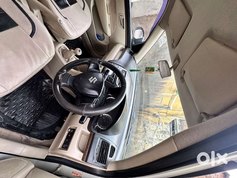 Maruti Suzuki Swift Dzire 2015 Diesel 100300 Km Driven