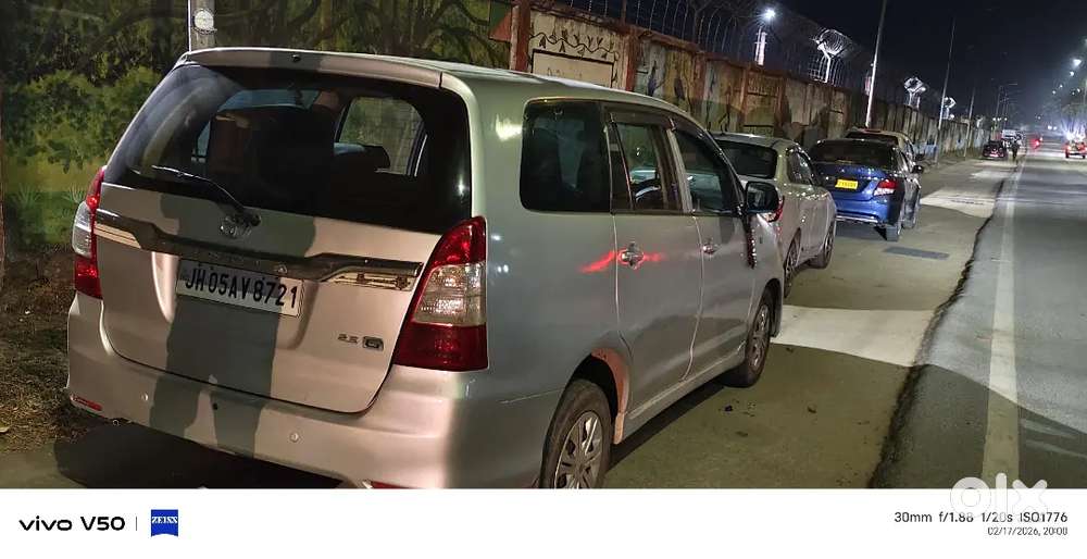 Toyota Innova 2.5 G 2013