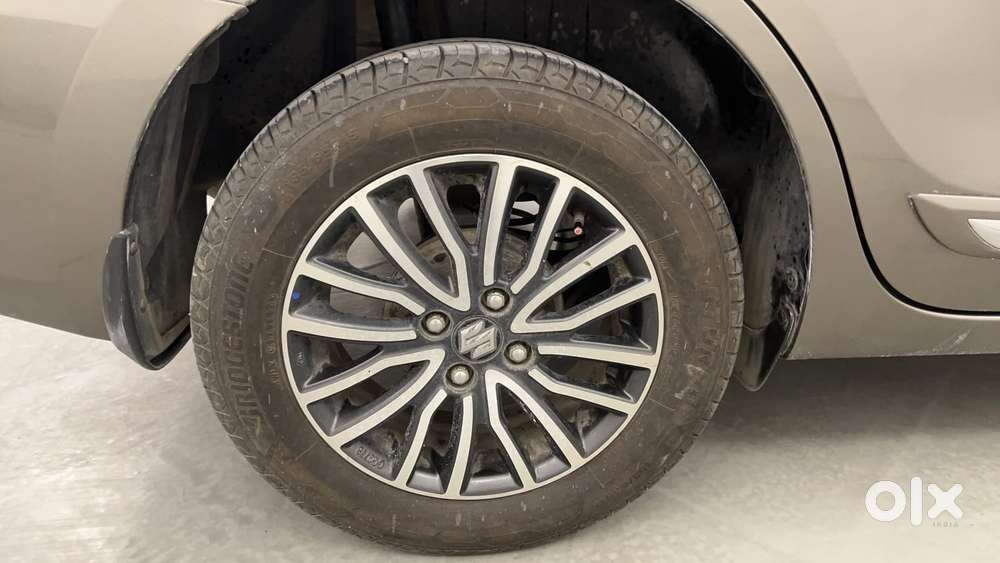 Maruti Suzuki Dzire 1.2 Zxi Plus Amt, 2017, Petrol