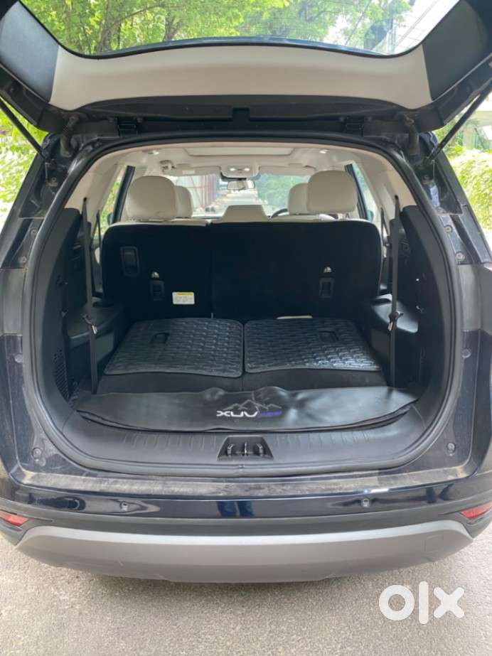Mahindra Xuv700 2.2 Ax 7 Diesel At Luxury Pack Str Awd, 2023, Diesel