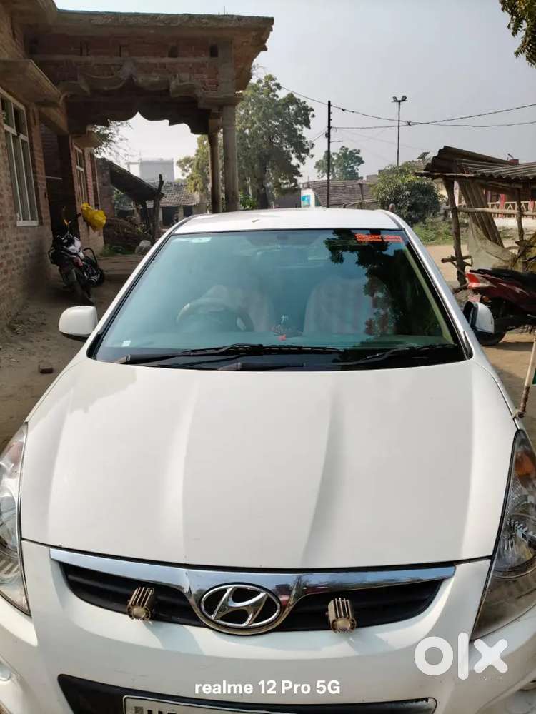 Hyundai I20 Active 2013 Lpg 100000 Km Driven