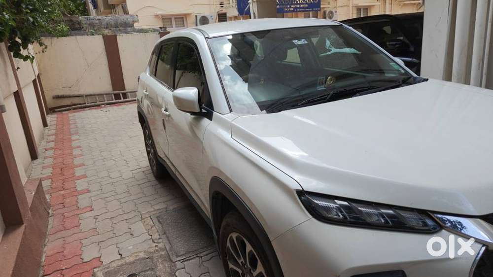 Maruti Suzuki Grand Vitara - November 2024 With Sky 5  Headlamp , Roge