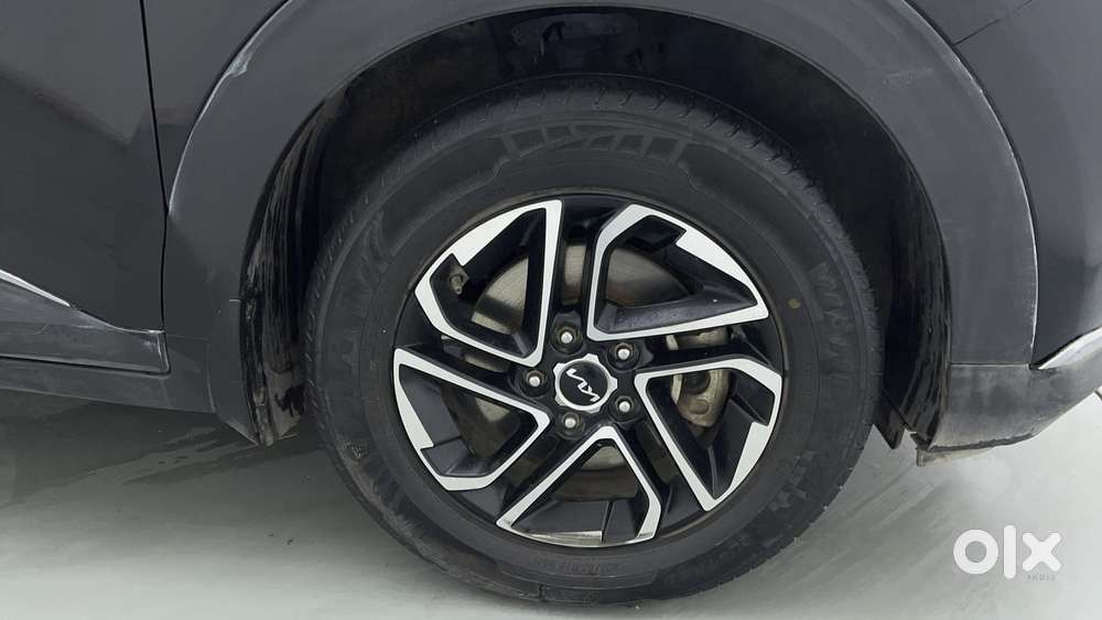 Kia Carens 1.4 Prestige Plus Turbo 7 Str, 2023, Petrol