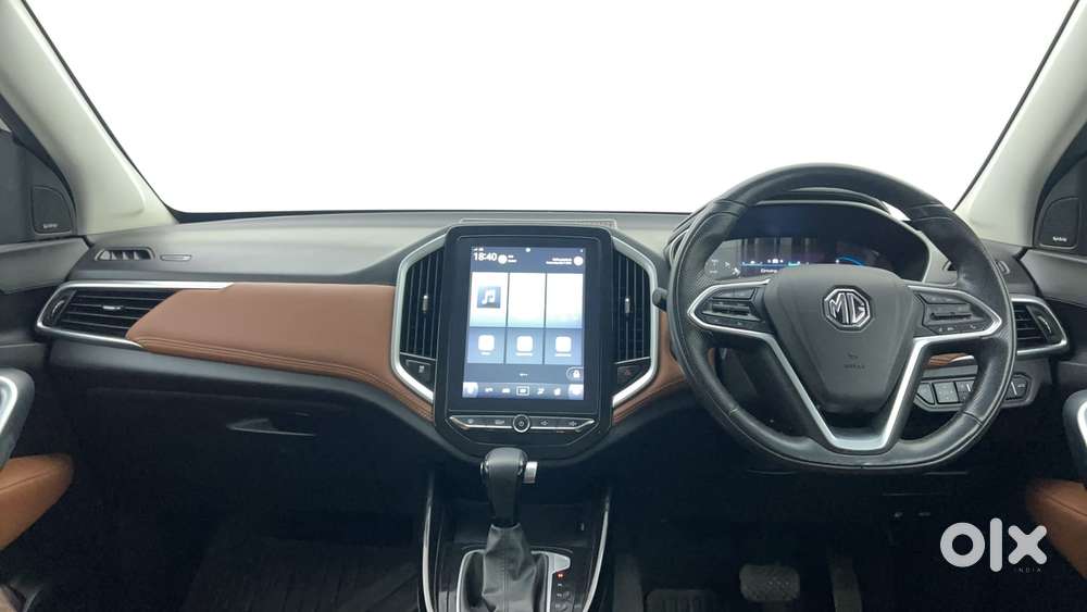 Mg Hector Plus 1.5 Sharp Turbo Cvt 6 Str, 2022, Petrol