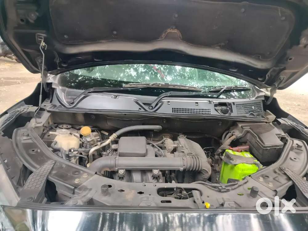 Nissan Magnet With Good Condition
