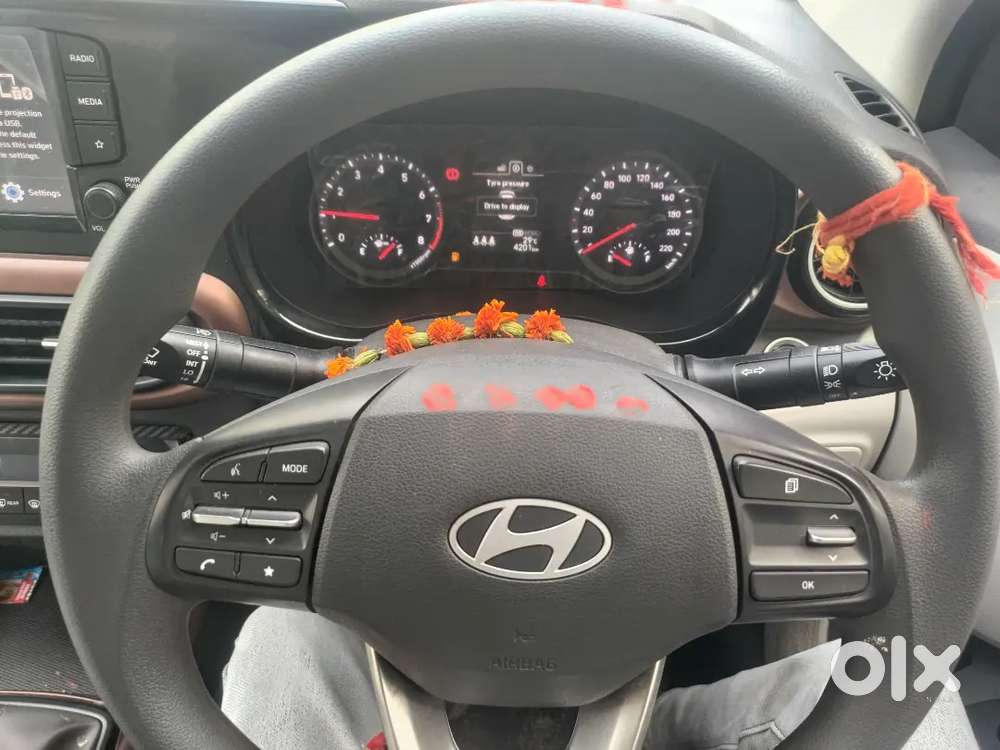 Hyundai Aura 2026 Cng & Hybrids 4500 Km Driven