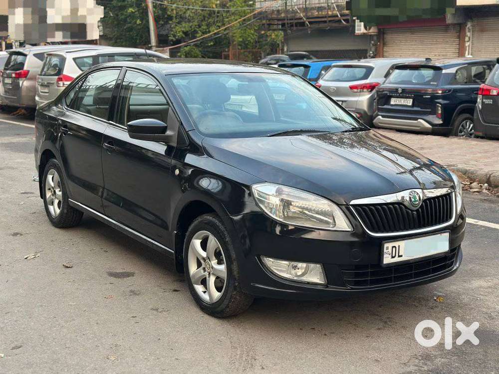 Skoda Rapid Tsi Active 1.0 Mt, 2012, Petrol
