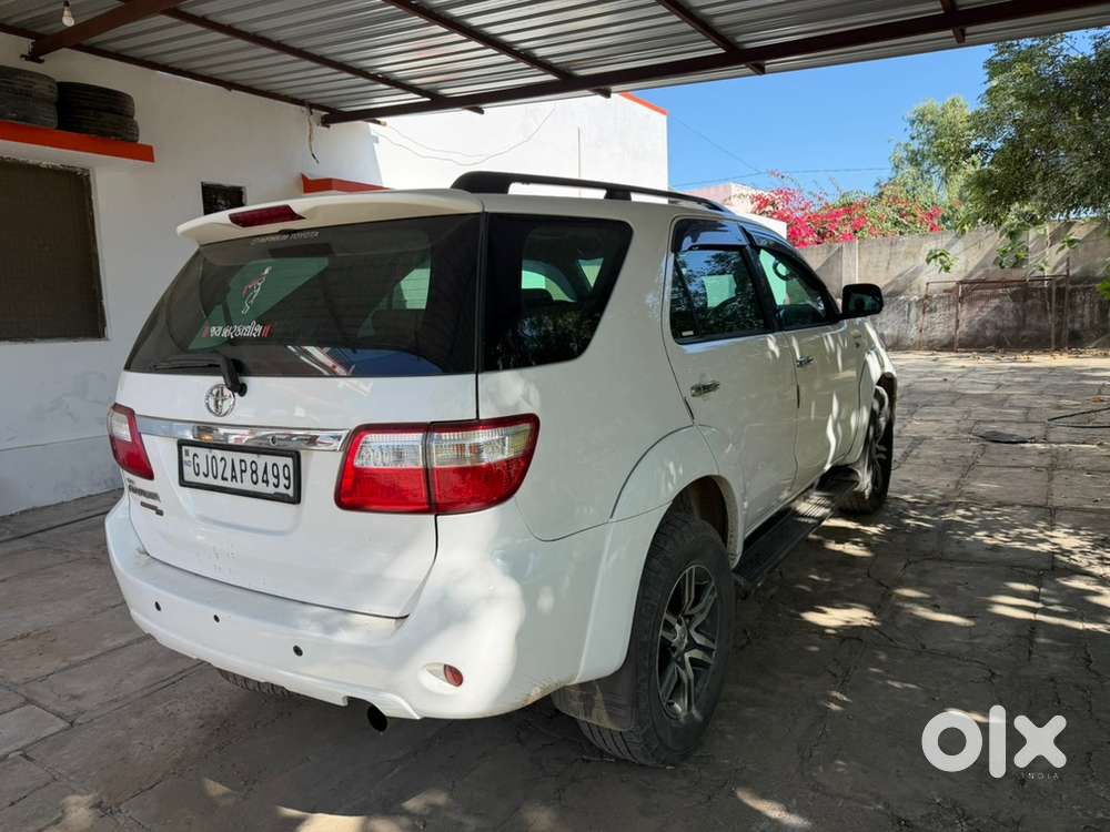 Toyota Fortuner Diesel 2010