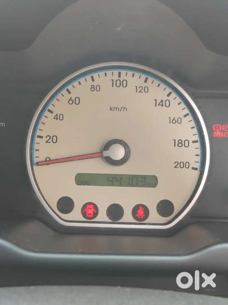 Hyundai I10 Sportz 2010 Model