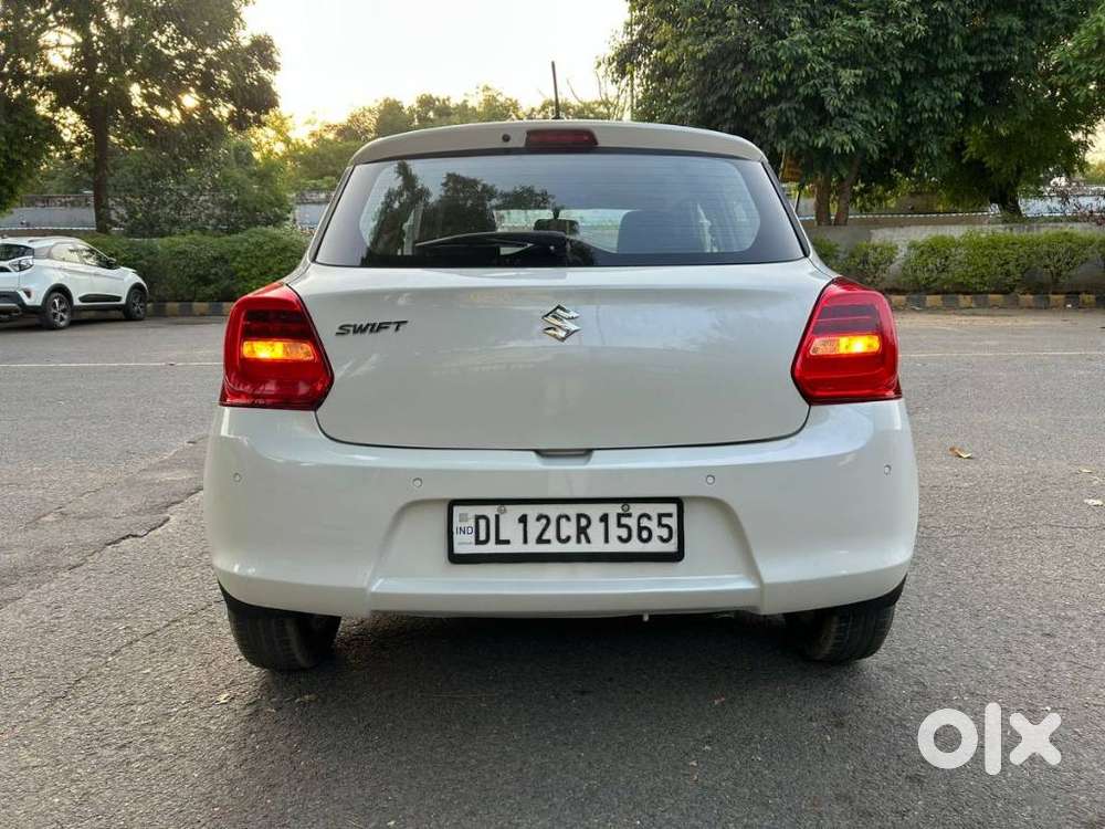 Maruti Suzuki Swift Vvt Zxi, 2019, Petrol