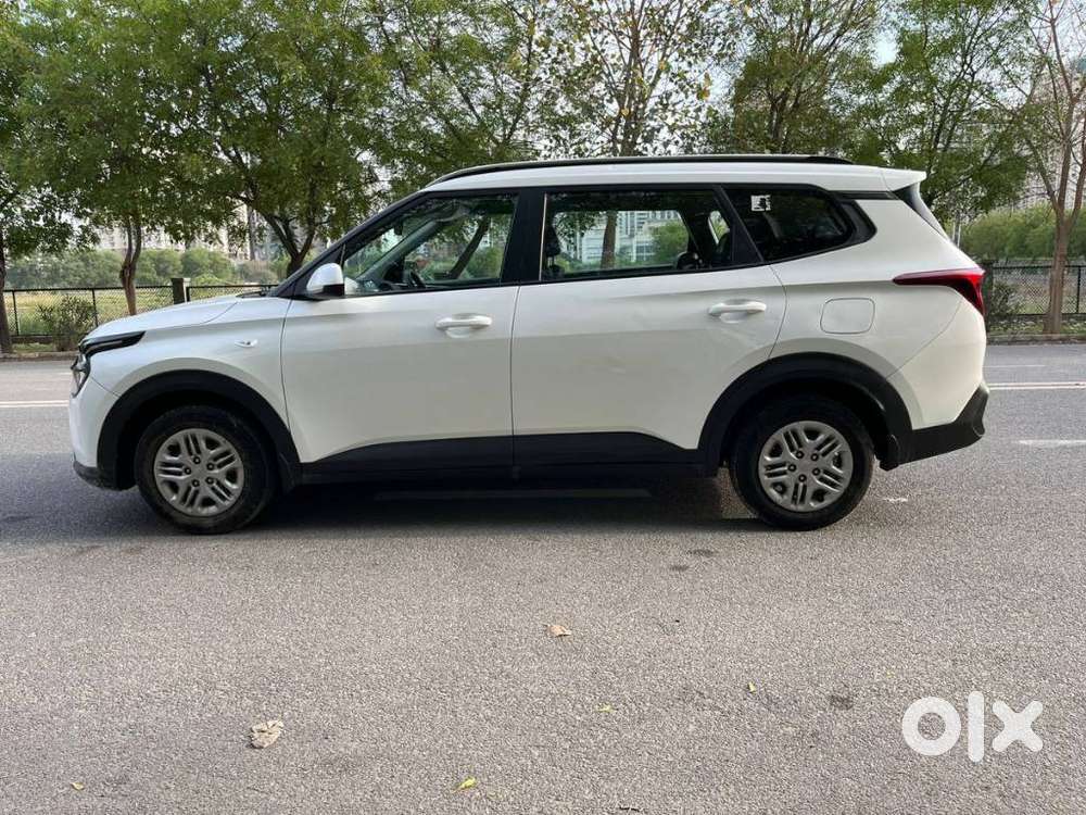 Kia Carens 1.4 Premium 7 Str, 2024, Petrol